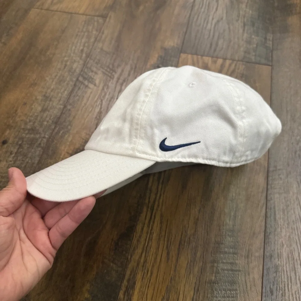 Nike club cap
